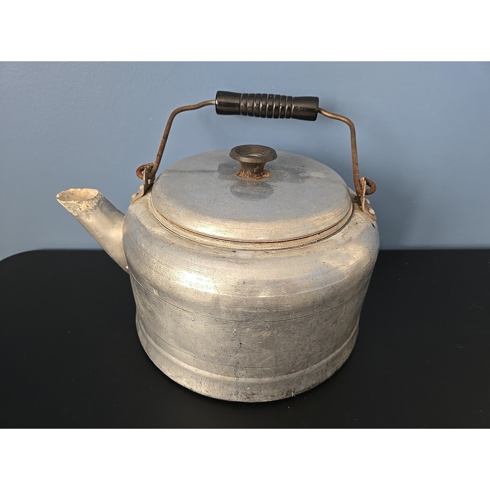 Vintage COMET Aluminum Cowboy Coffee Tea Kettle‎ Wooden Handle Limescale